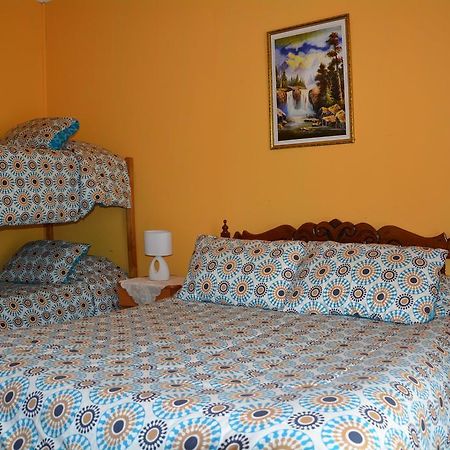 Hostal Maygus La Serena Buitenkant foto